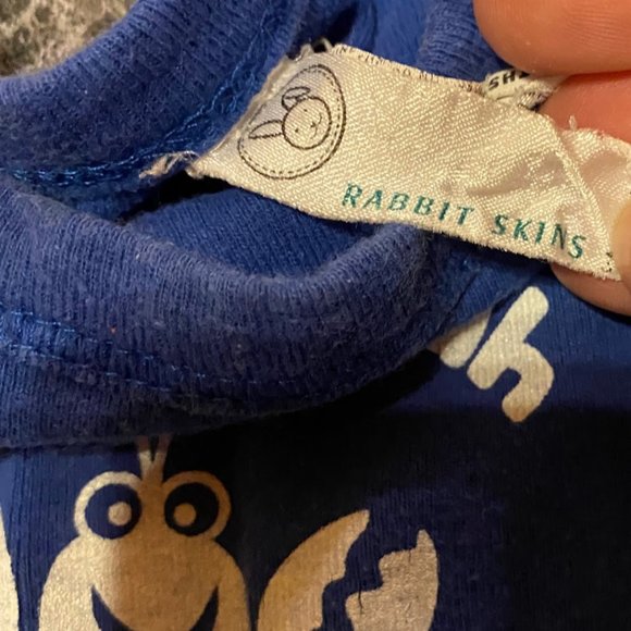 Rabbit Skins Graphic Onesie - Picture 2 of 7